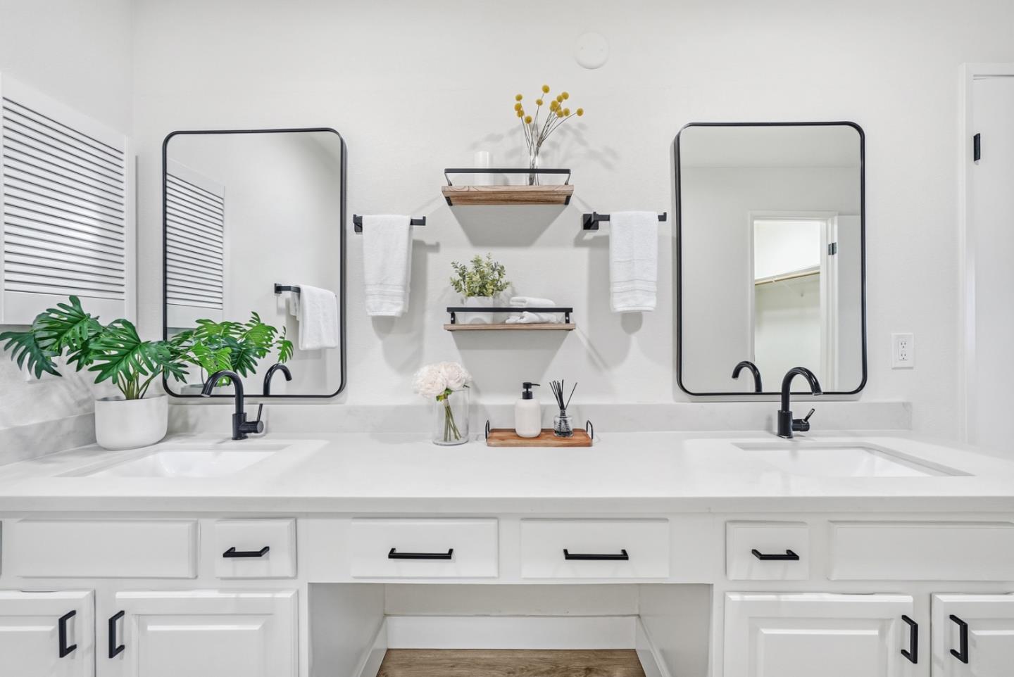 Detail Gallery Image 17 of 31 For 3705 Terstena Pl #201,  Santa Clara,  CA 95051 - 2 Beds | 2 Baths