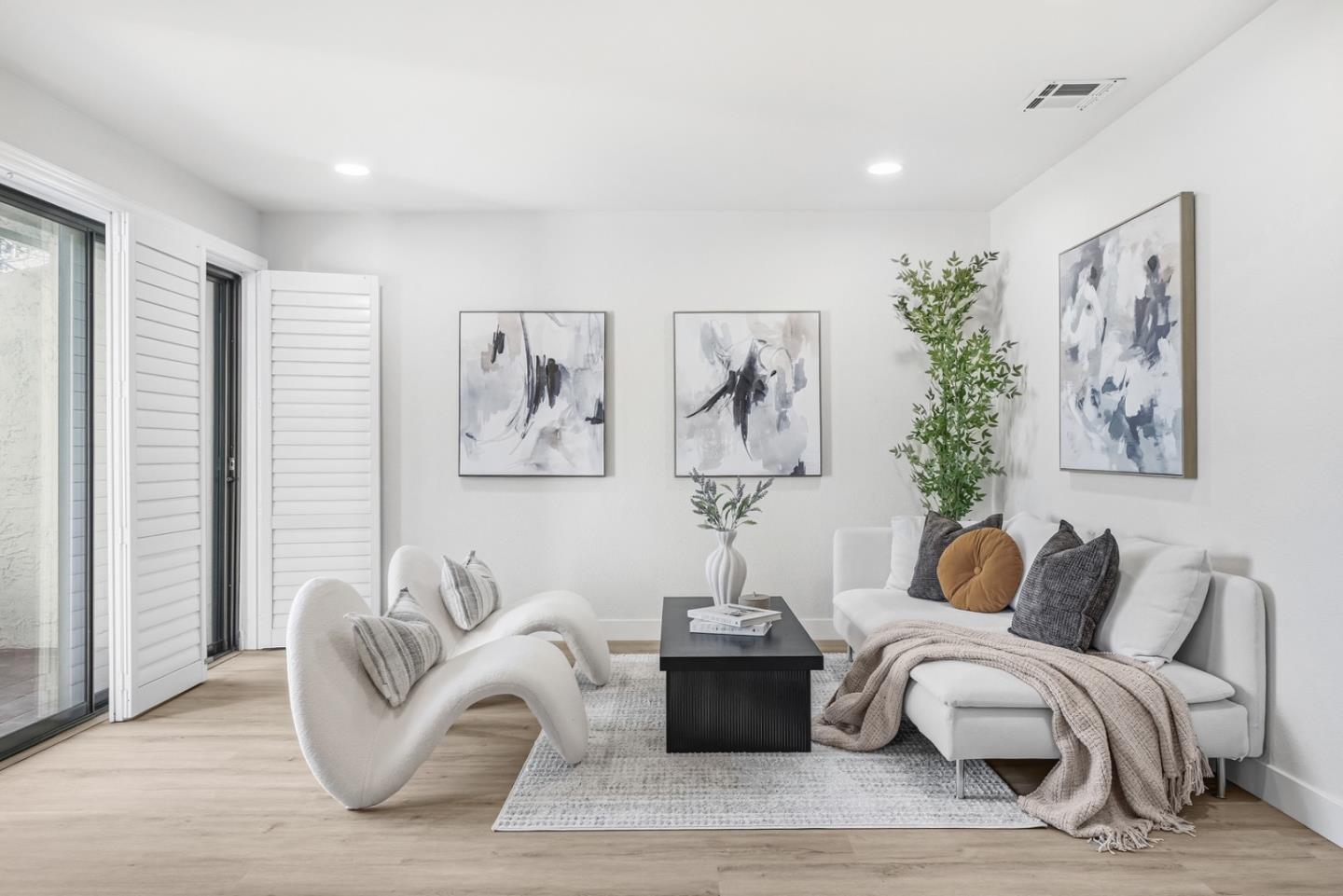 Detail Gallery Image 2 of 31 For 3705 Terstena Pl #201,  Santa Clara,  CA 95051 - 2 Beds | 2 Baths