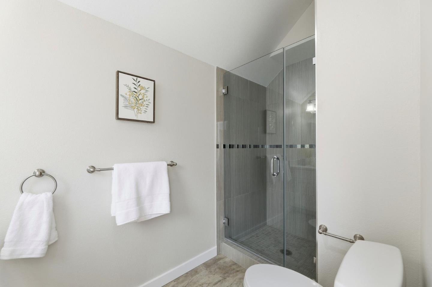 Detail Gallery Image 19 of 30 For 14637 Big Basin Way, Saratoga,  CA 95070 - 3 Beds | 3/1 Baths