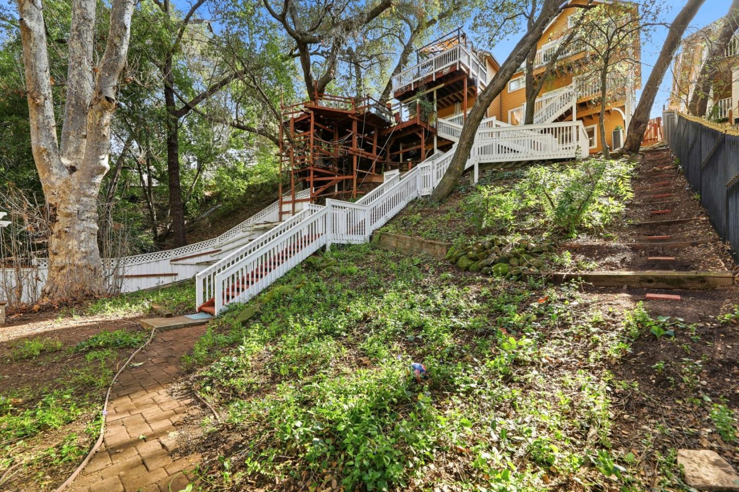 Detail Gallery Image 23 of 30 For 14637 Big Basin Way, Saratoga,  CA 95070 - 3 Beds | 3/1 Baths