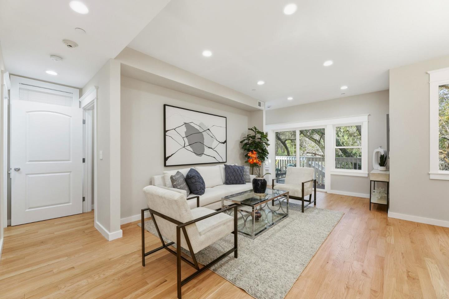 Detail Gallery Image 6 of 30 For 14637 Big Basin Way, Saratoga,  CA 95070 - 3 Beds | 3/1 Baths