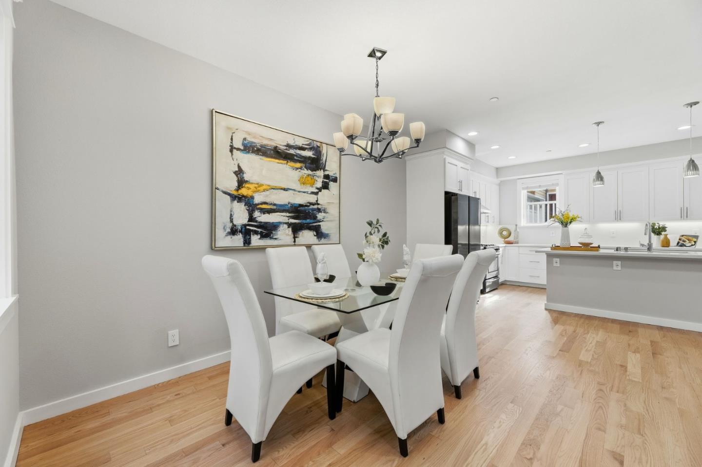 Detail Gallery Image 7 of 30 For 14637 Big Basin Way, Saratoga,  CA 95070 - 3 Beds | 3/1 Baths