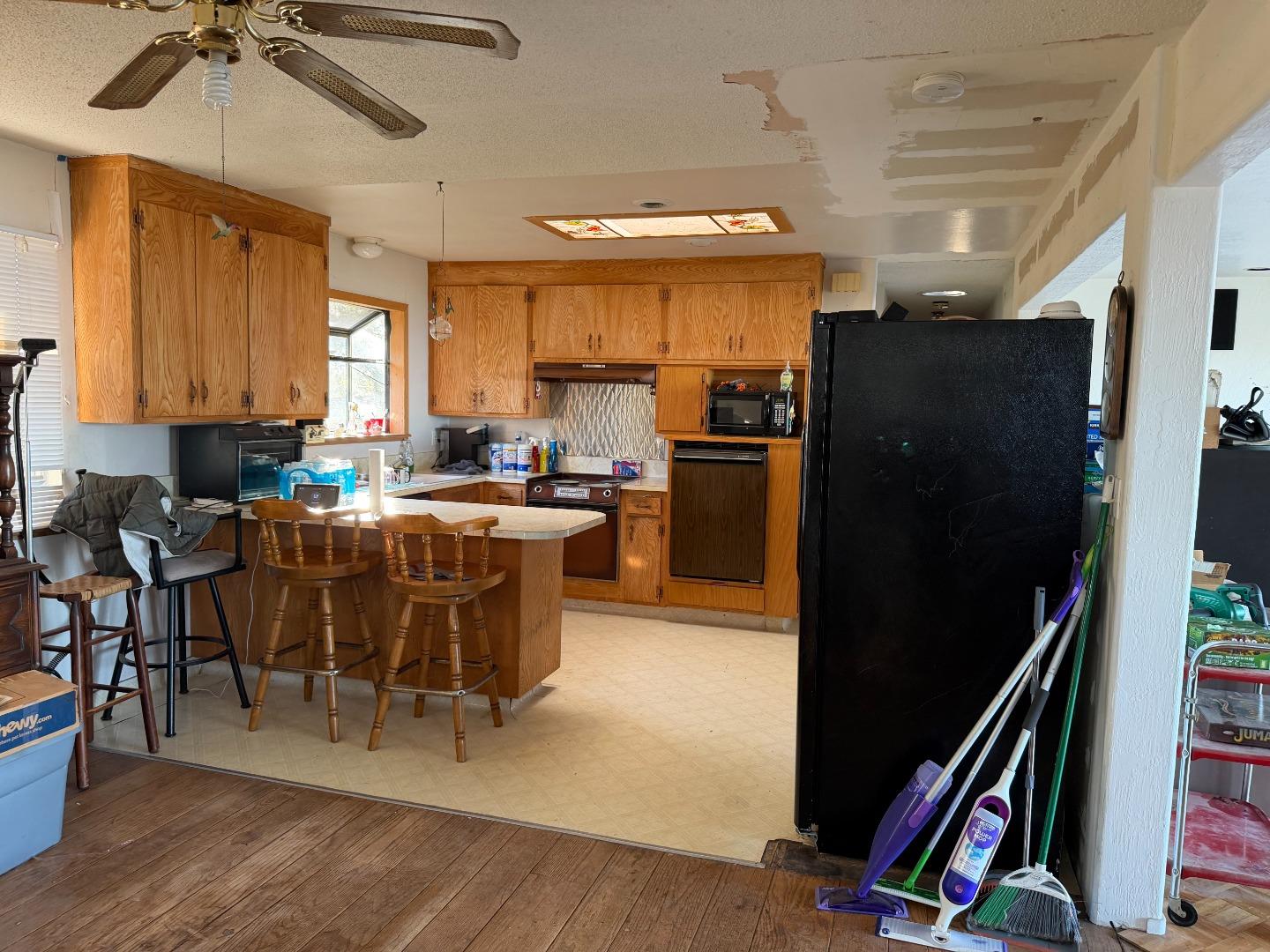 Detail Gallery Image 23 of 45 For 6078 Skyline Dr, El Sobrante,  CA 94803 - 3 Beds | 2 Baths