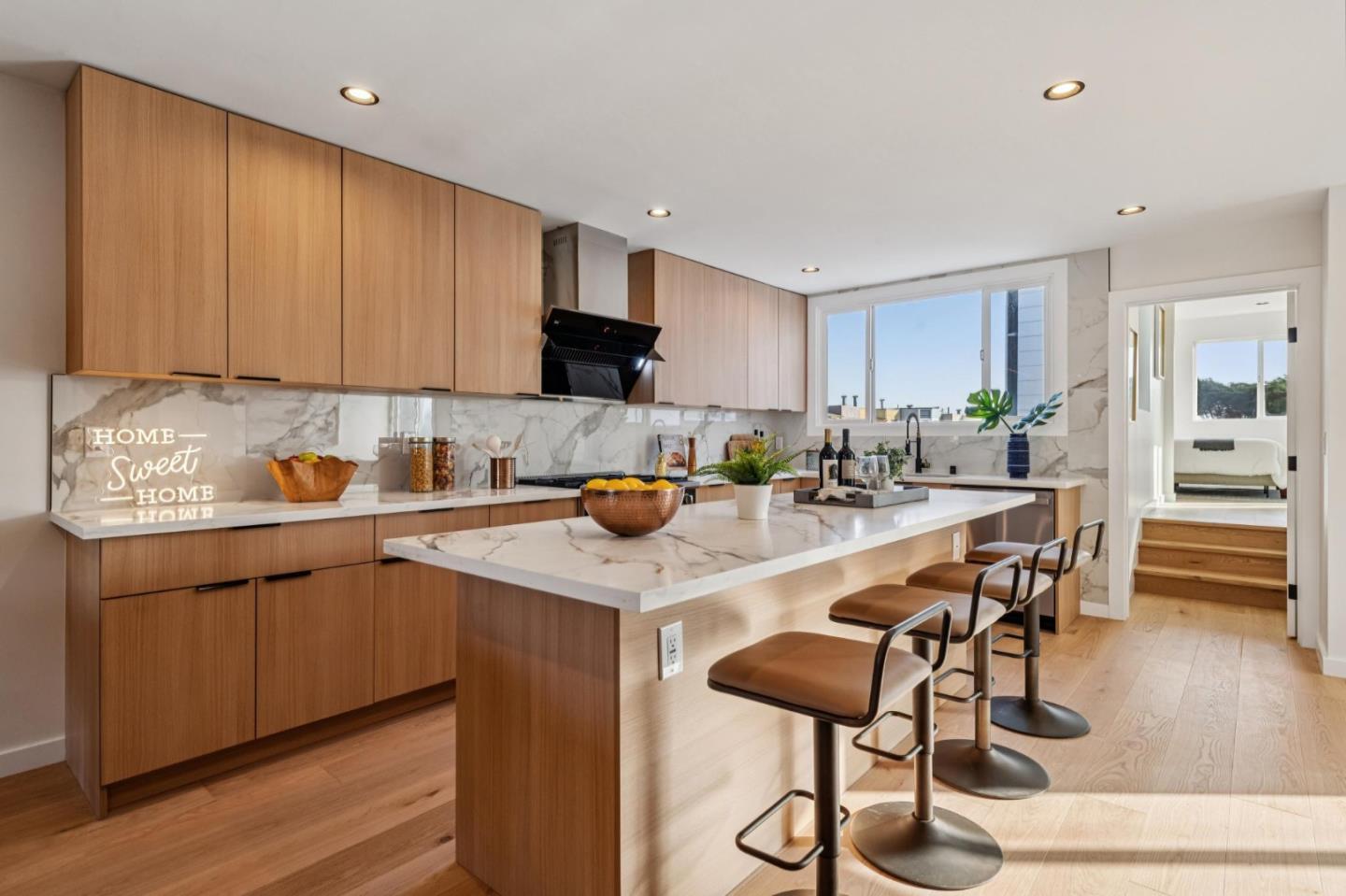 Detail Gallery Image 23 of 73 For 4329 Pacheco St, San Francisco,  CA 94116 - 4 Beds | 4 Baths