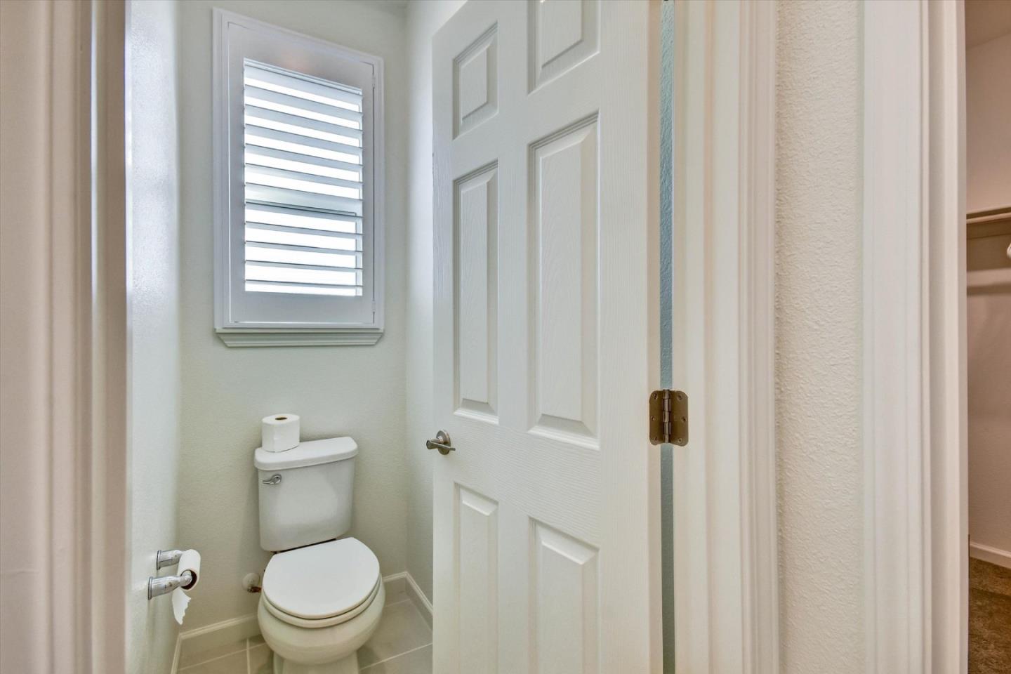 Detail Gallery Image 20 of 34 For 2160 Fuchsia Dr, Hollister,  CA 95023 - 4 Beds | 3 Baths