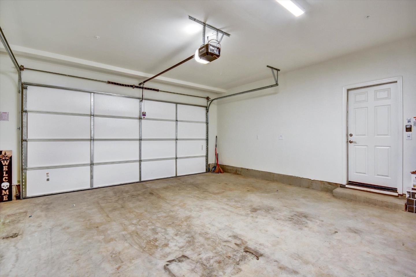 Detail Gallery Image 34 of 34 For 2160 Fuchsia Dr, Hollister,  CA 95023 - 4 Beds | 3 Baths