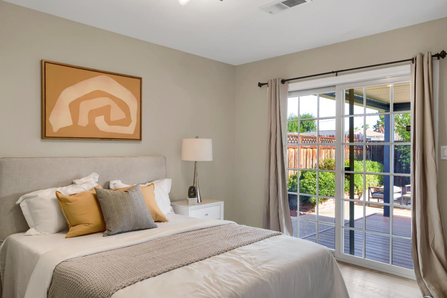 Detail Gallery Image 27 of 38 For 848 Corlista Dr, San Jose,  CA 95128 - 3 Beds | 2/1 Baths