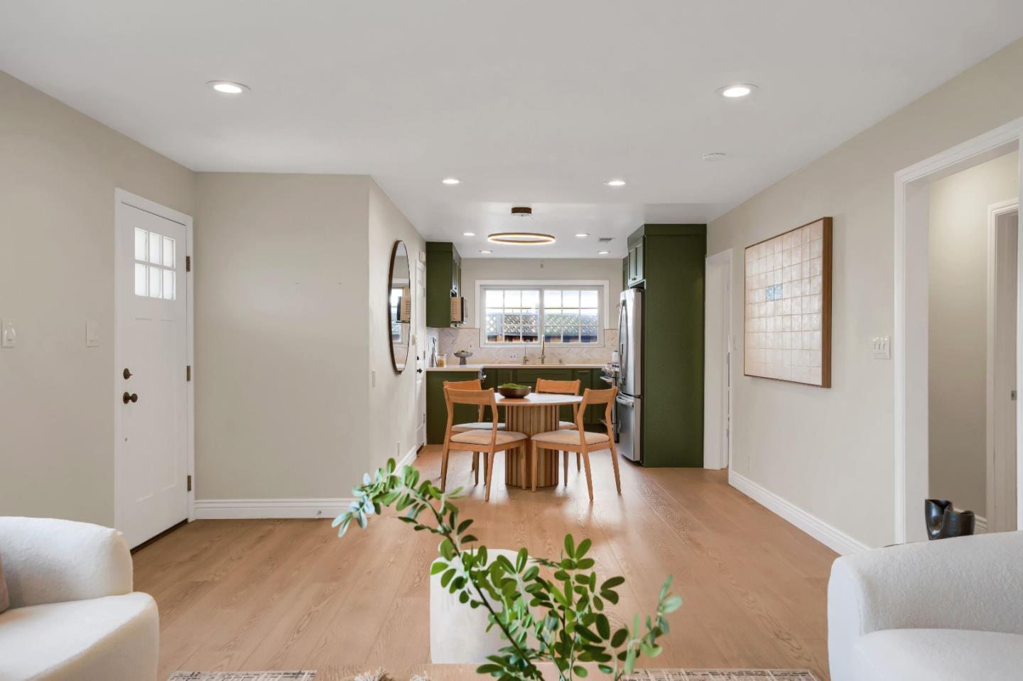 Detail Gallery Image 6 of 38 For 848 Corlista Dr, San Jose,  CA 95128 - 3 Beds | 2/1 Baths