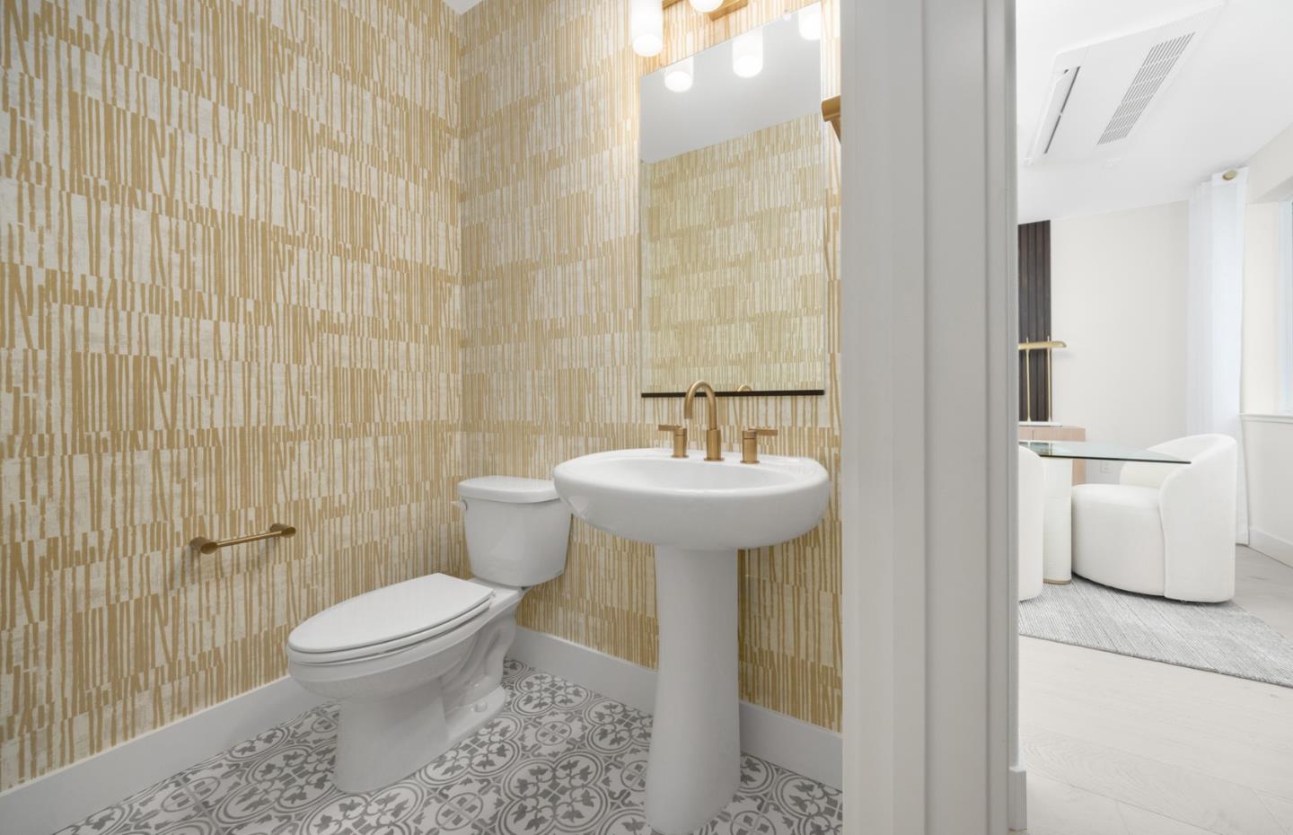 Detail Gallery Image 14 of 18 For 287 Wagon Way #030-02 PLAN 4,  Campbell,  CA 95008 - 3 Beds | 3/1 Baths