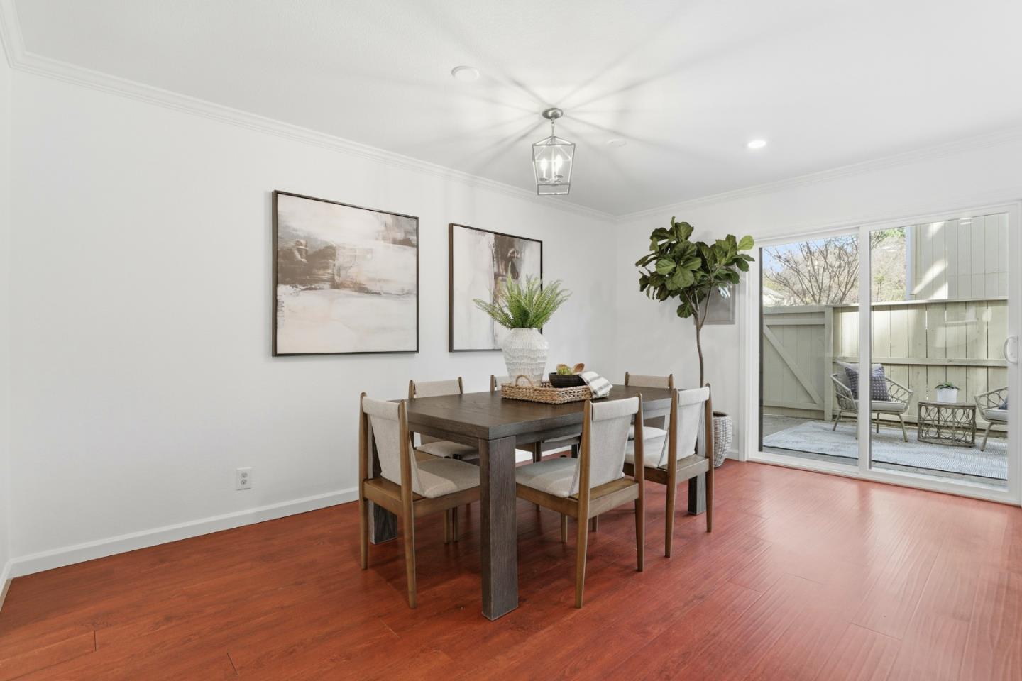 Detail Gallery Image 14 of 67 For 3027 Kaiser Dr #D,  Santa Clara,  CA 95051 - 3 Beds | 2/1 Baths