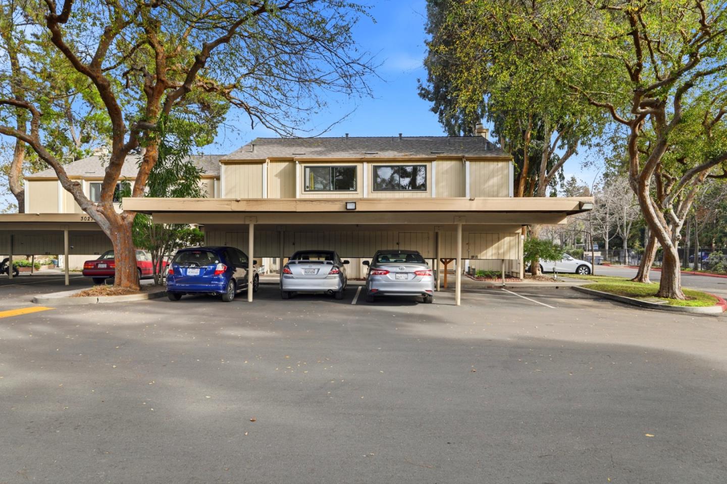 Detail Gallery Image 33 of 67 For 3027 Kaiser Dr #D,  Santa Clara,  CA 95051 - 3 Beds | 2/1 Baths