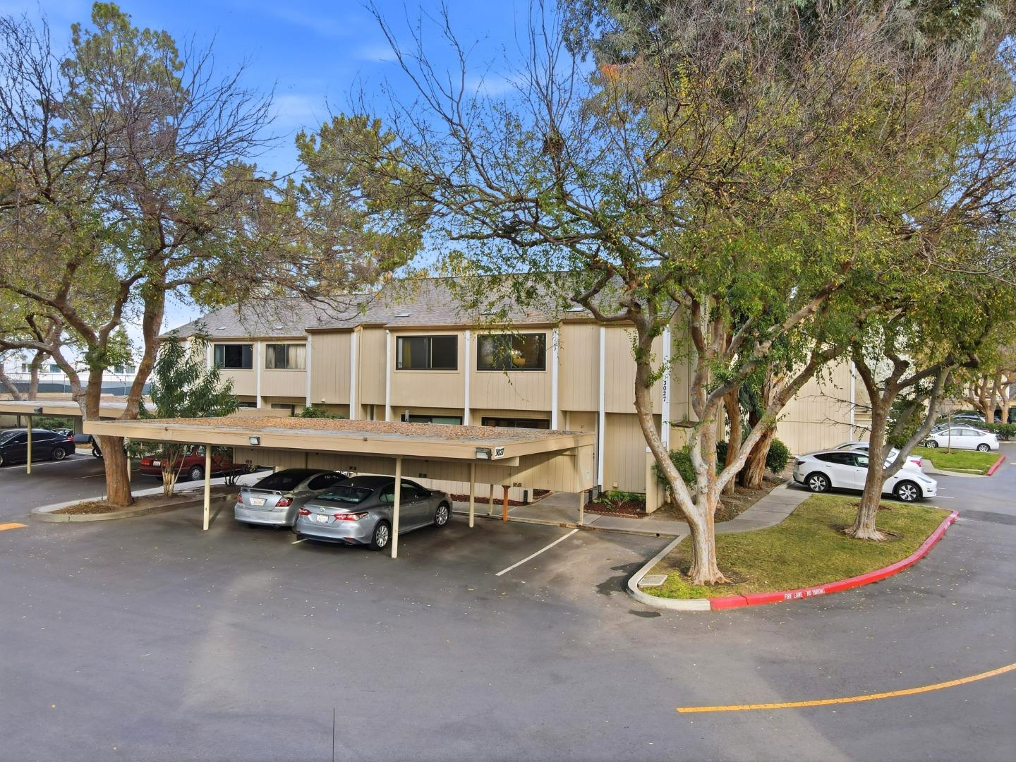 Detail Gallery Image 36 of 67 For 3027 Kaiser Dr #D,  Santa Clara,  CA 95051 - 3 Beds | 2/1 Baths