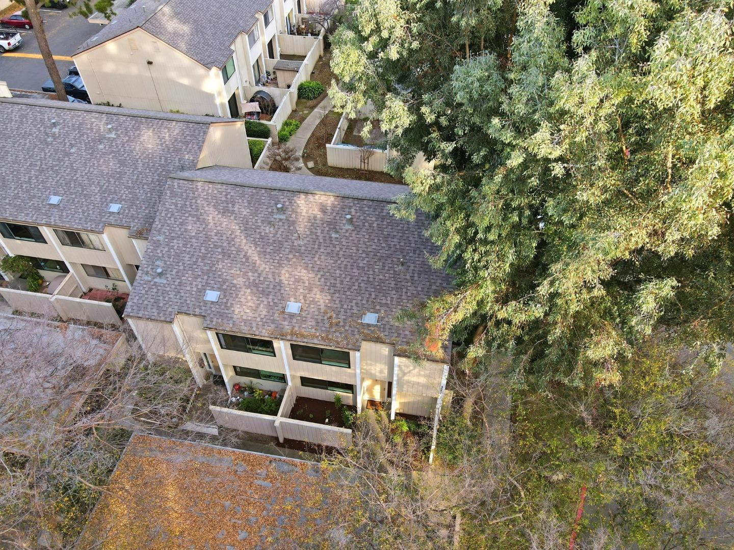 Detail Gallery Image 45 of 67 For 3027 Kaiser Dr #D,  Santa Clara,  CA 95051 - 3 Beds | 2/1 Baths