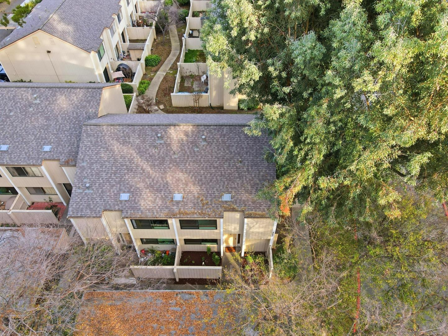 Detail Gallery Image 48 of 67 For 3027 Kaiser Dr #D,  Santa Clara,  CA 95051 - 3 Beds | 2/1 Baths