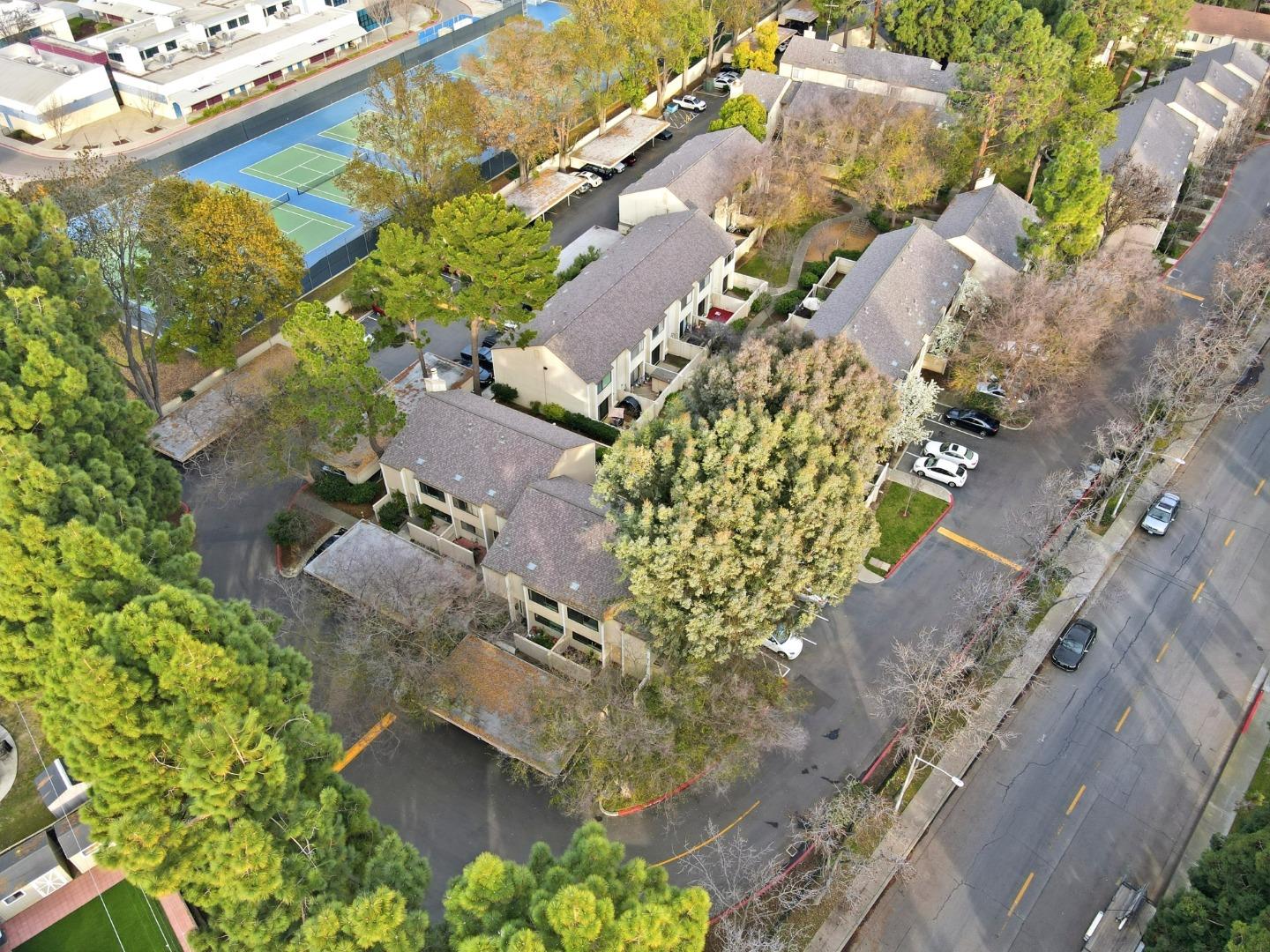 Detail Gallery Image 53 of 67 For 3027 Kaiser Dr #D,  Santa Clara,  CA 95051 - 3 Beds | 2/1 Baths