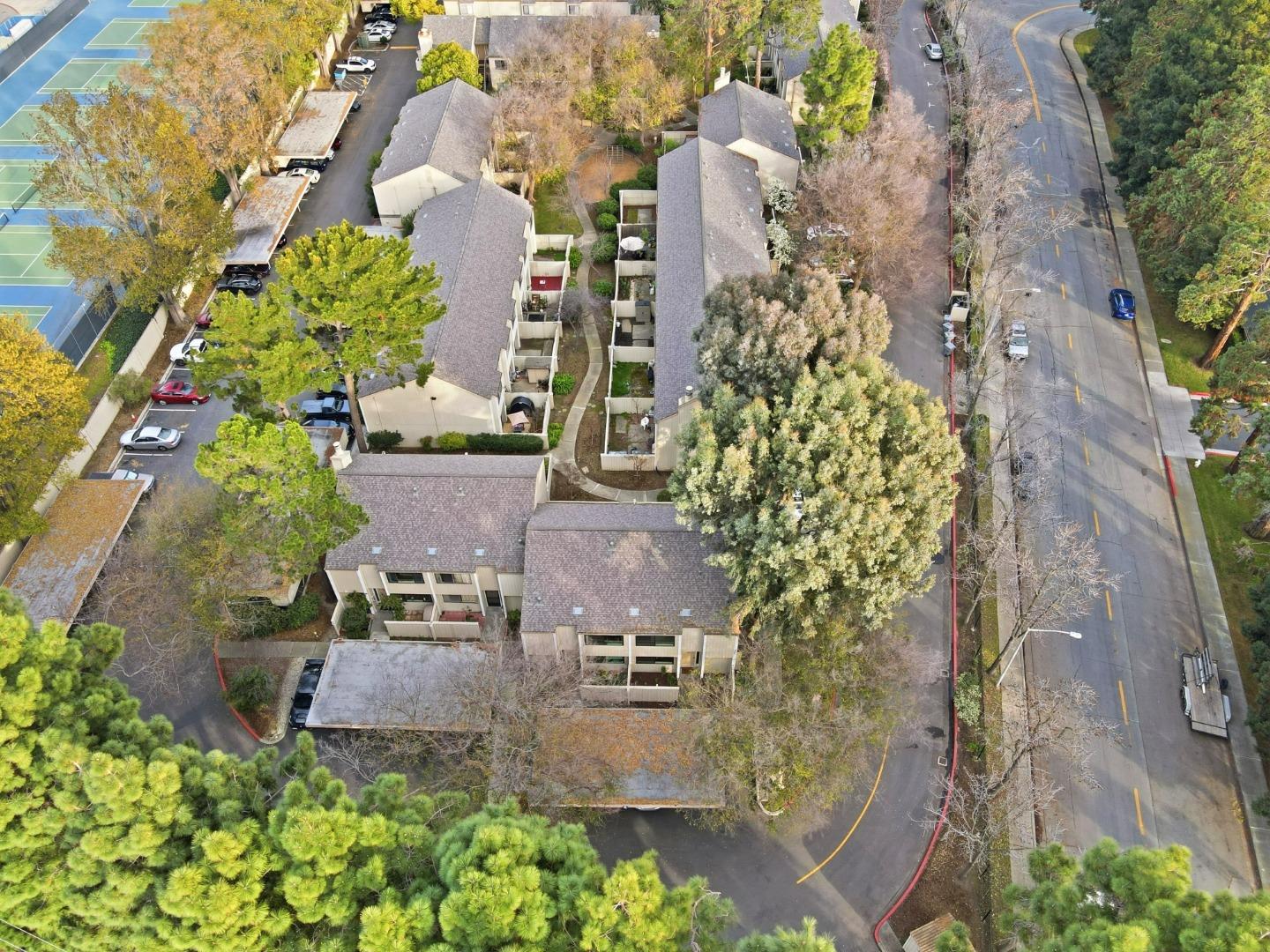 Detail Gallery Image 57 of 67 For 3027 Kaiser Dr #D,  Santa Clara,  CA 95051 - 3 Beds | 2/1 Baths