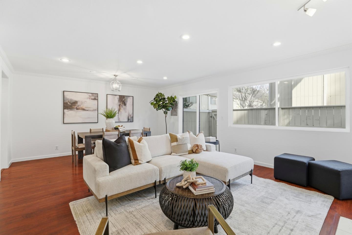 Detail Gallery Image 6 of 67 For 3027 Kaiser Dr #D,  Santa Clara,  CA 95051 - 3 Beds | 2/1 Baths