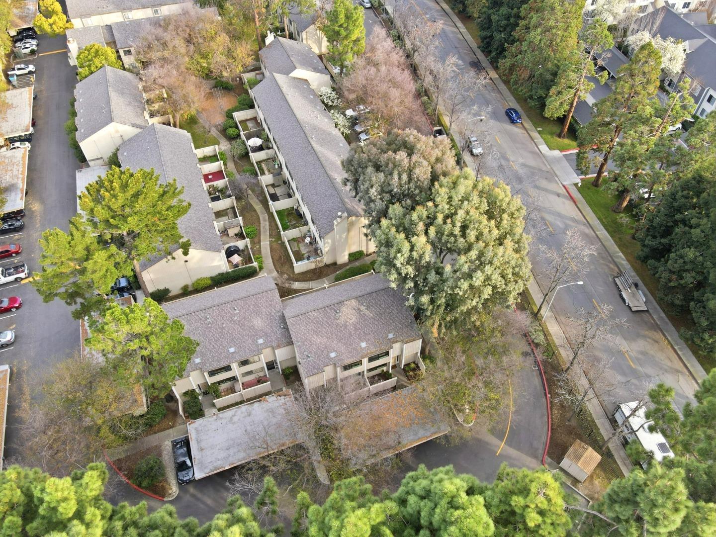 Detail Gallery Image 63 of 67 For 3027 Kaiser Dr #D,  Santa Clara,  CA 95051 - 3 Beds | 2/1 Baths