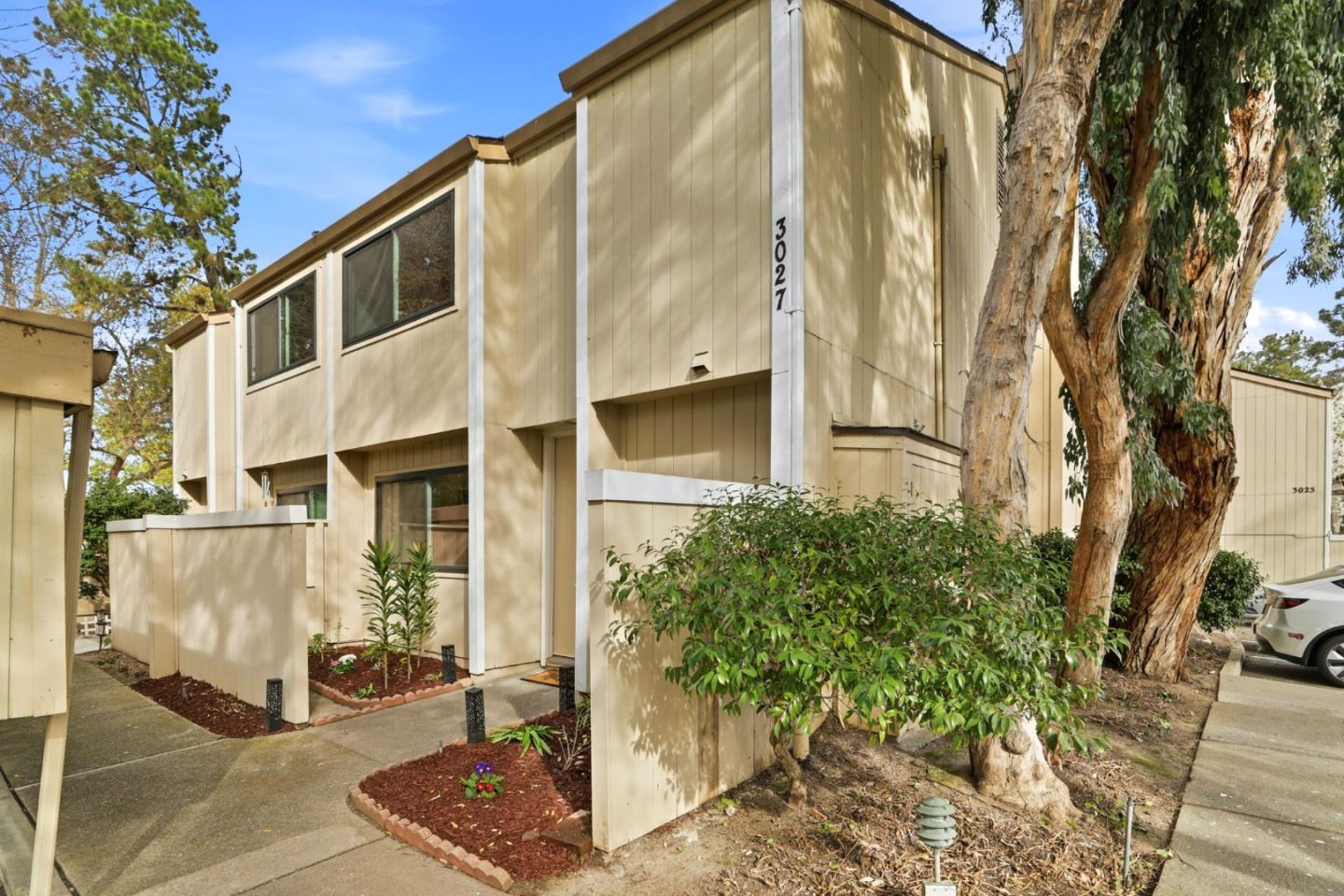 Detail Gallery Image 67 of 67 For 3027 Kaiser Dr #D,  Santa Clara,  CA 95051 - 3 Beds | 2/1 Baths
