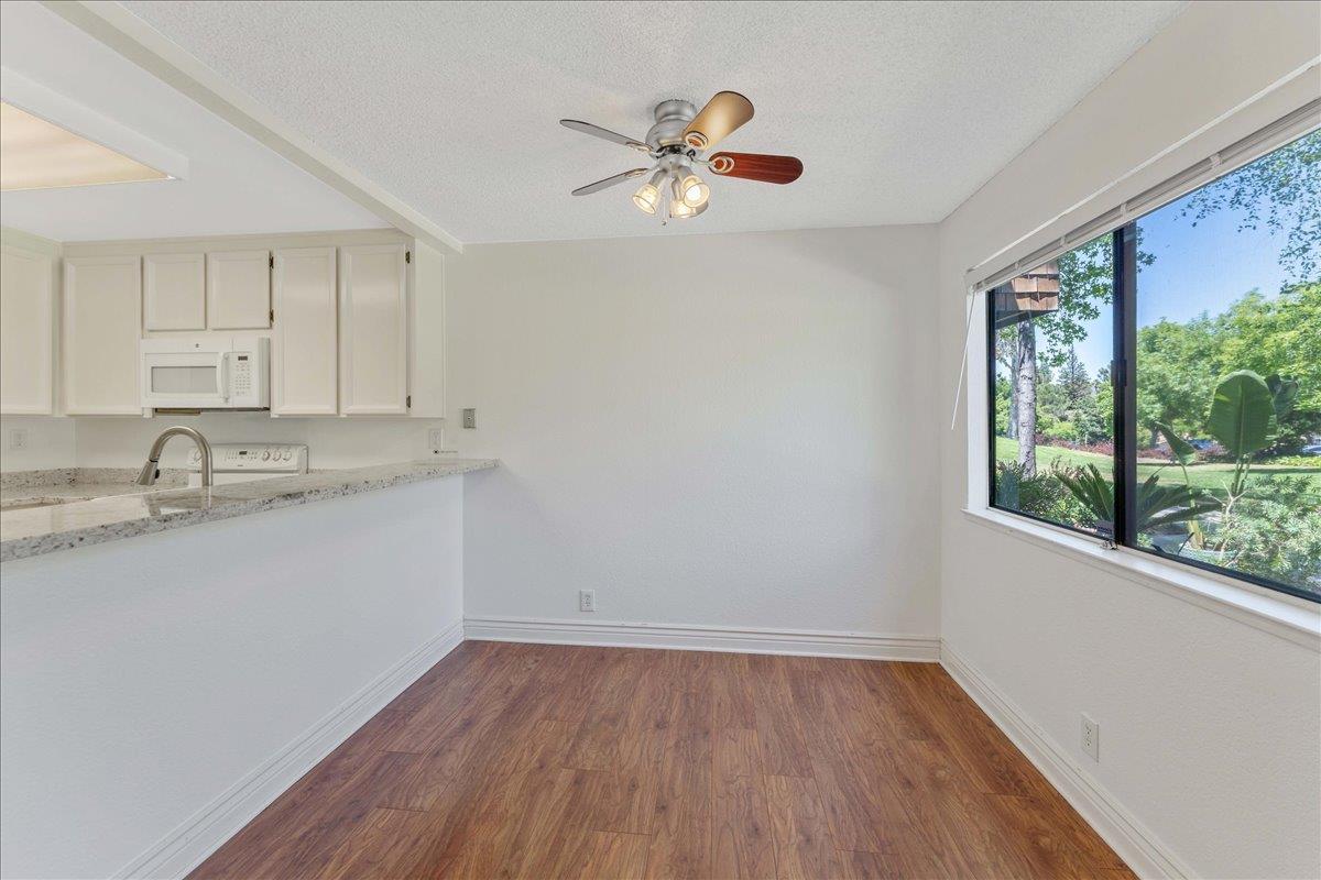 Detail Gallery Image 11 of 40 For 2004 La Terrace Cir, San Jose,  CA 95123 - 1 Beds | 1 Baths