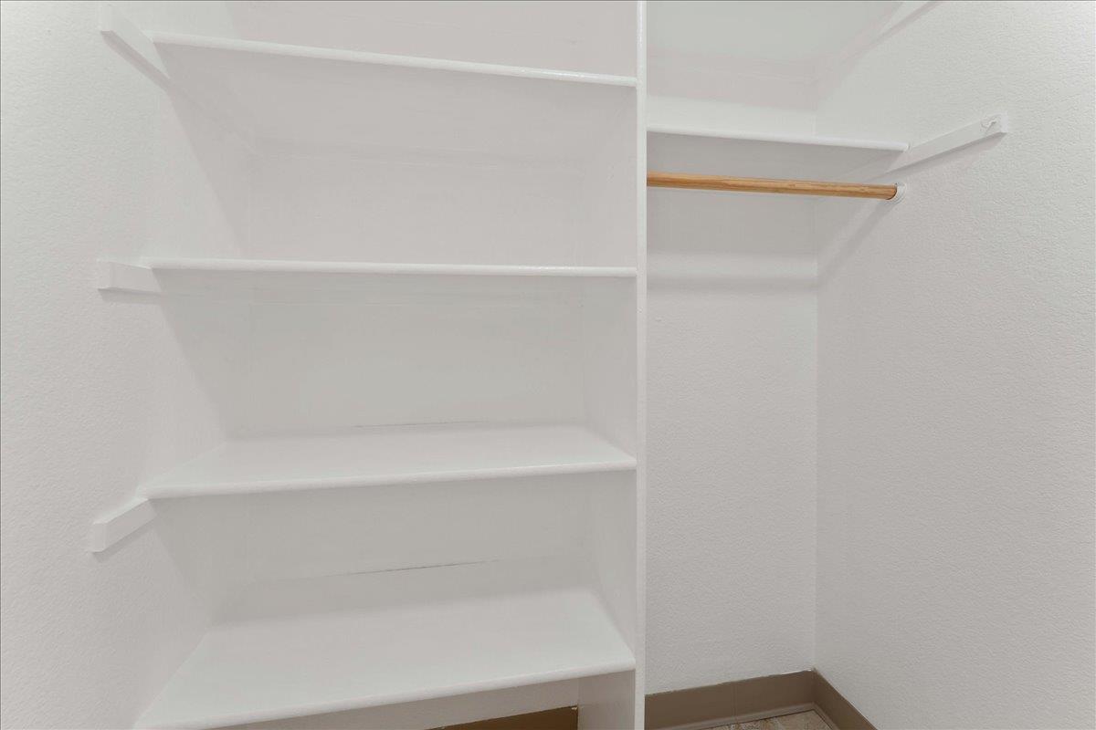 Detail Gallery Image 30 of 40 For 2004 La Terrace Cir, San Jose,  CA 95123 - 1 Beds | 1 Baths