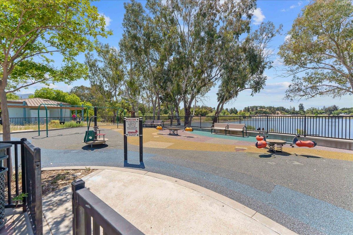 Detail Gallery Image 40 of 40 For 2004 La Terrace Cir, San Jose,  CA 95123 - 1 Beds | 1 Baths