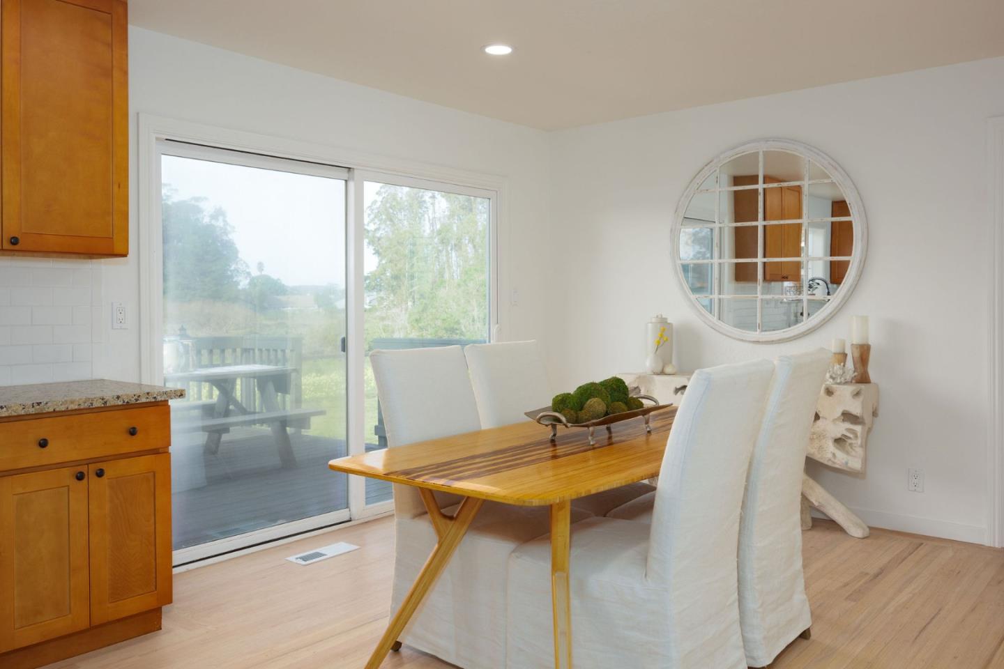 Detail Gallery Image 13 of 57 For 249 Sevilla Ave, El Granada,  CA 94018 - 4 Beds | 2 Baths