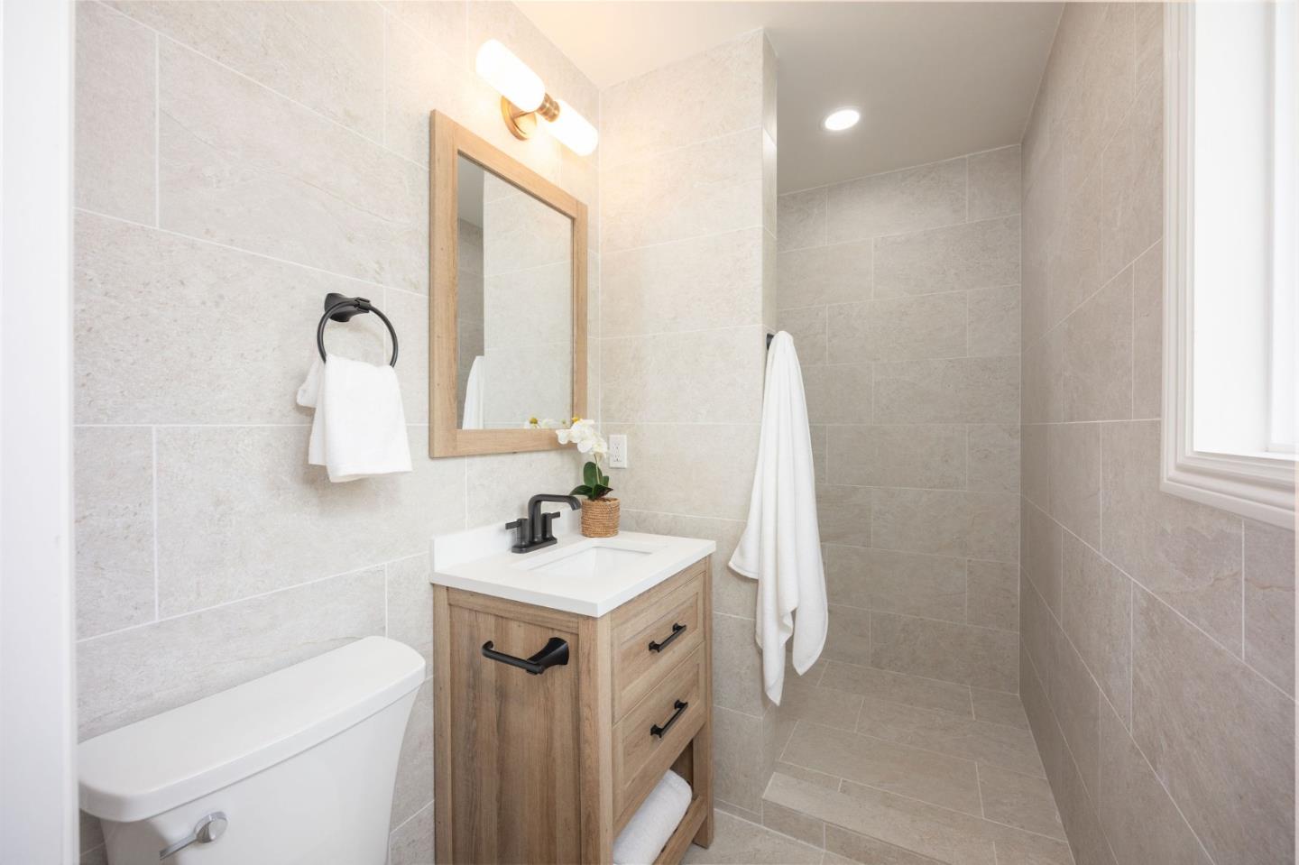 Detail Gallery Image 31 of 57 For 249 Sevilla Ave, El Granada,  CA 94018 - 4 Beds | 2 Baths