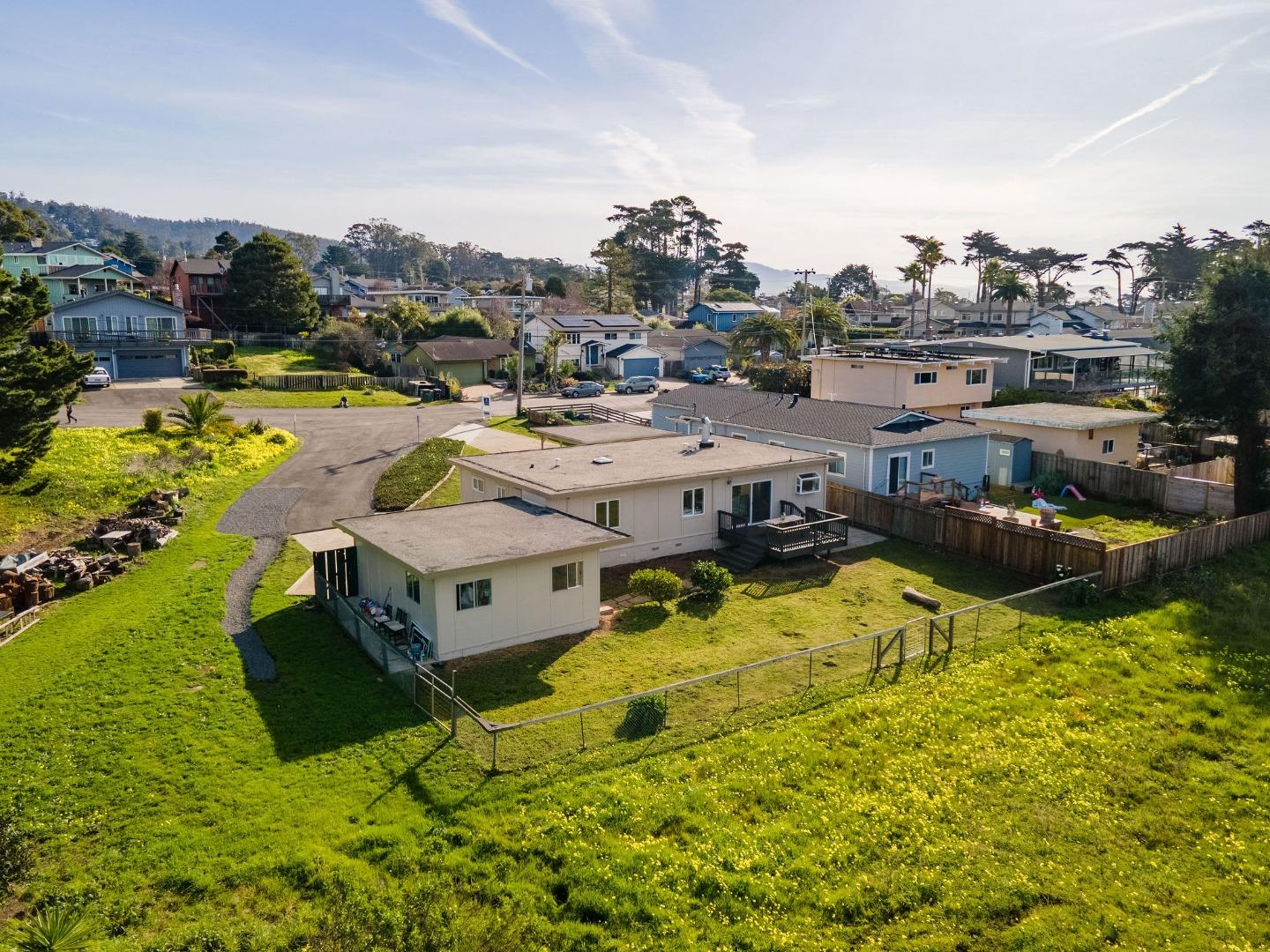 Detail Gallery Image 45 of 57 For 249 Sevilla Ave, El Granada,  CA 94018 - 4 Beds | 2 Baths