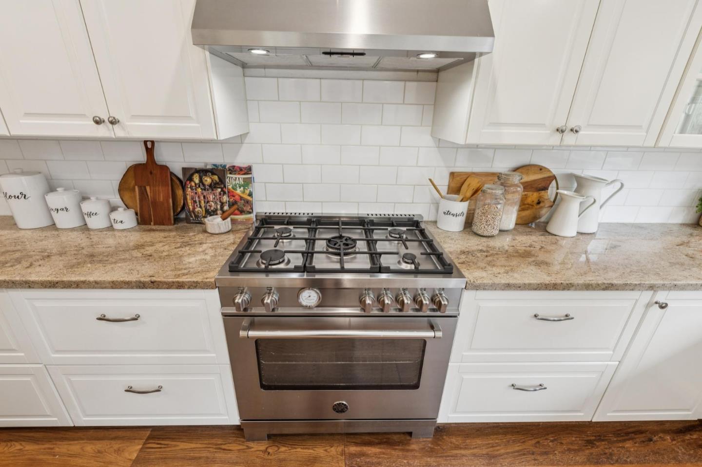 Detail Gallery Image 34 of 98 For 180 Madison Ave, San Bruno,  CA 94066 - 4 Beds | 3 Baths