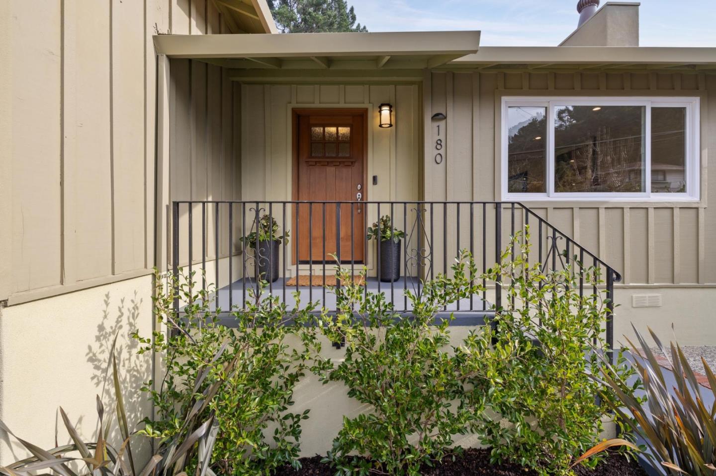 Detail Gallery Image 7 of 98 For 180 Madison Ave, San Bruno,  CA 94066 - 4 Beds | 3 Baths