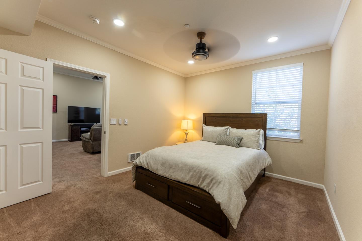 Detail Gallery Image 9 of 15 For 516 Martha St #202,  San Jose,  CA 95112 - 1 Beds | 1 Baths