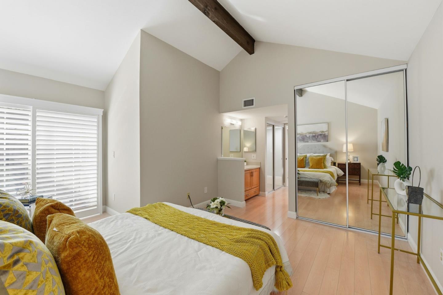 Detail Gallery Image 16 of 35 For 1116 Strayer Dr, San Jose,  CA 95129 - 2 Beds | 2 Baths