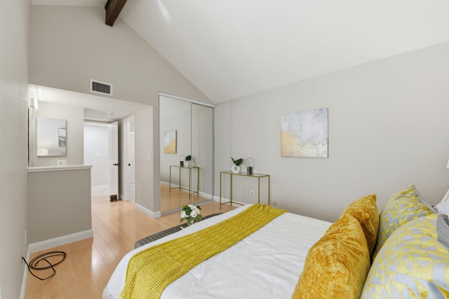 Detail Gallery Image 17 of 35 For 1116 Strayer Dr, San Jose,  CA 95129 - 2 Beds | 2 Baths