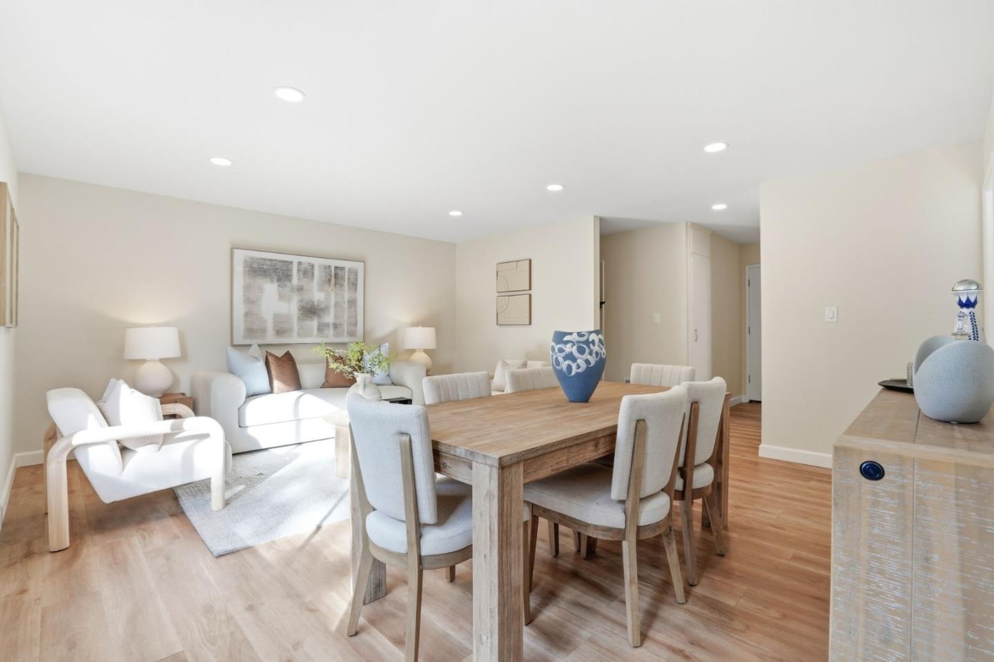 Detail Gallery Image 12 of 50 For 882 San Rafael Ave, Mountain View,  CA 94043 - 3 Beds | 2 Baths