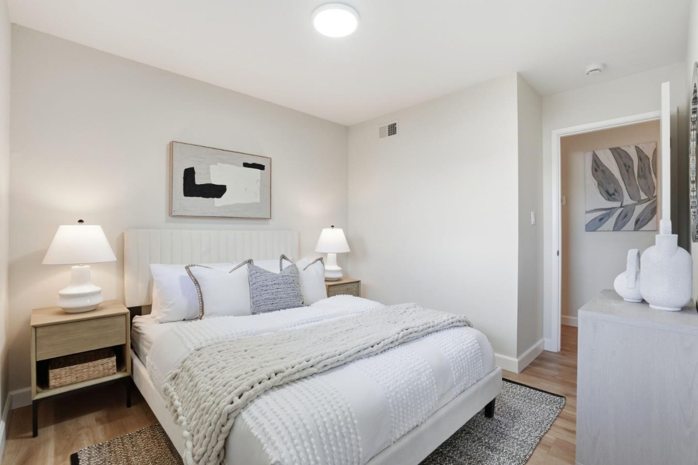 Detail Gallery Image 25 of 50 For 882 San Rafael Ave, Mountain View,  CA 94043 - 3 Beds | 2 Baths