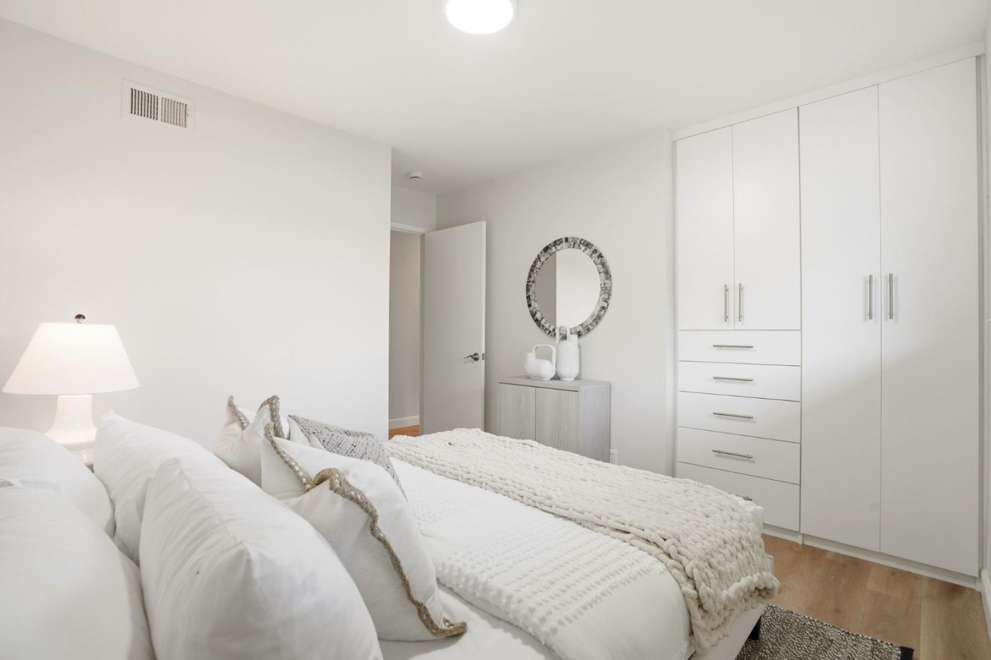 Detail Gallery Image 27 of 50 For 882 San Rafael Ave, Mountain View,  CA 94043 - 3 Beds | 2 Baths