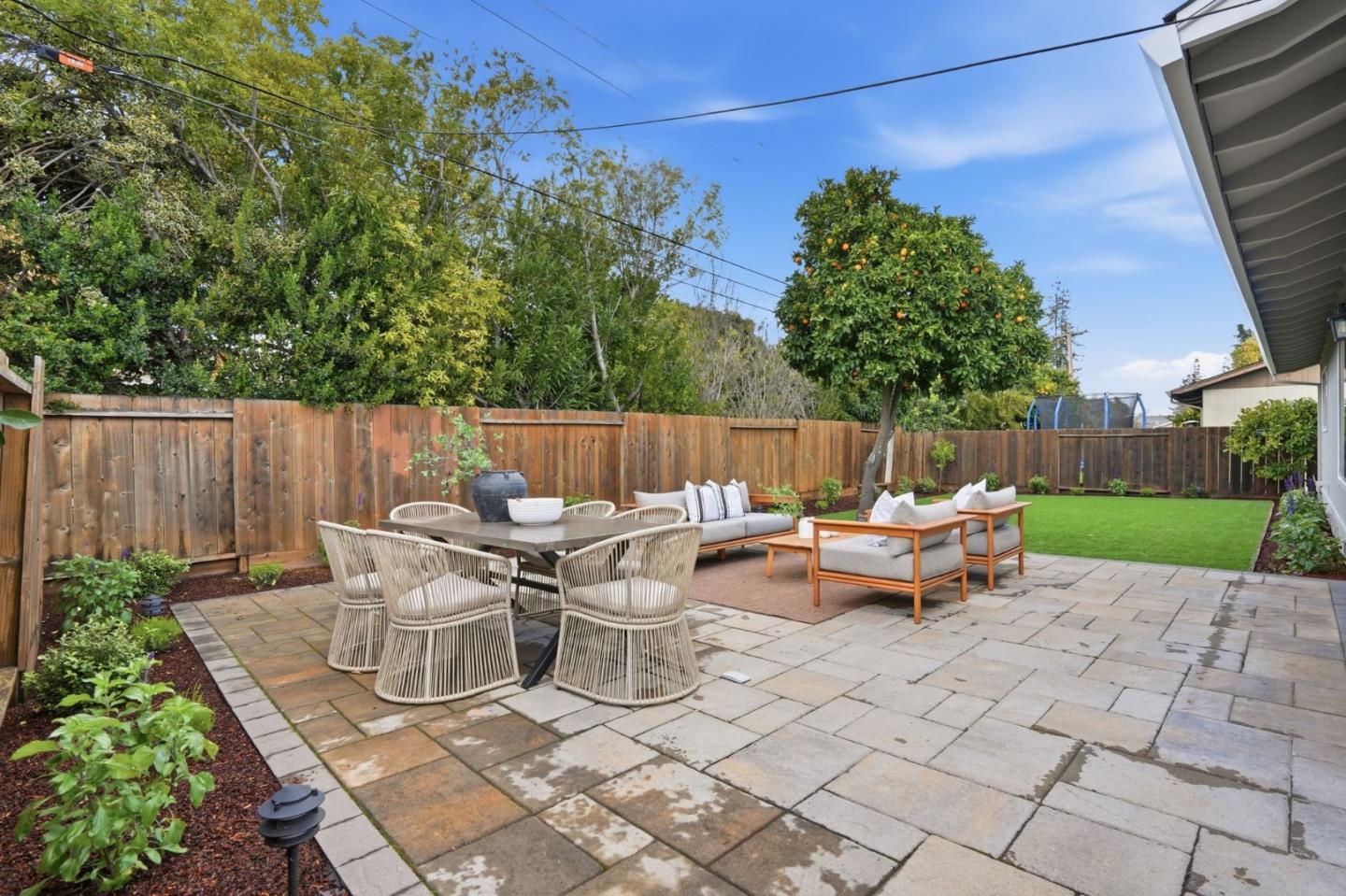 Detail Gallery Image 39 of 50 For 882 San Rafael Ave, Mountain View,  CA 94043 - 3 Beds | 2 Baths