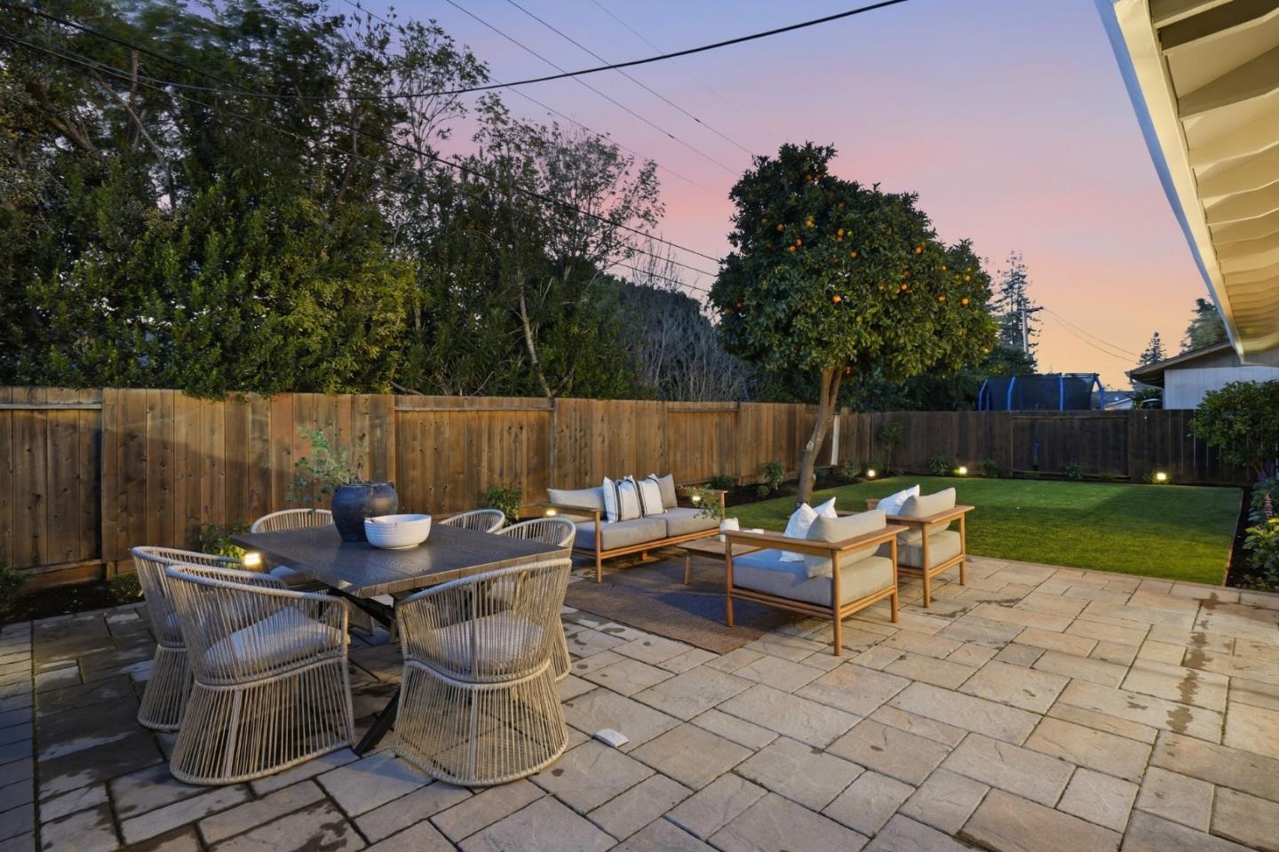 Detail Gallery Image 42 of 50 For 882 San Rafael Ave, Mountain View,  CA 94043 - 3 Beds | 2 Baths