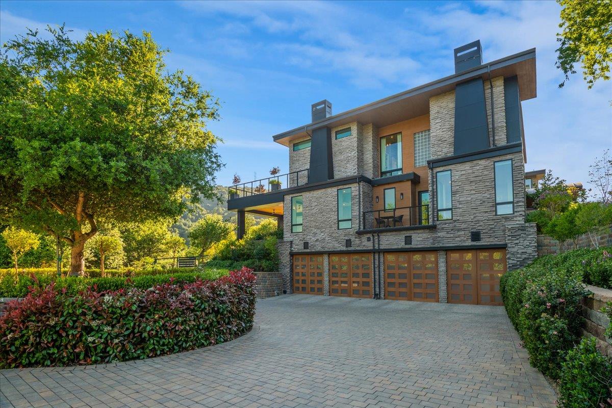 Detail Gallery Image 106 of 200 For 20078 Goetting Ct, Saratoga,  CA 95070 - 6 Beds | 7/4 Baths