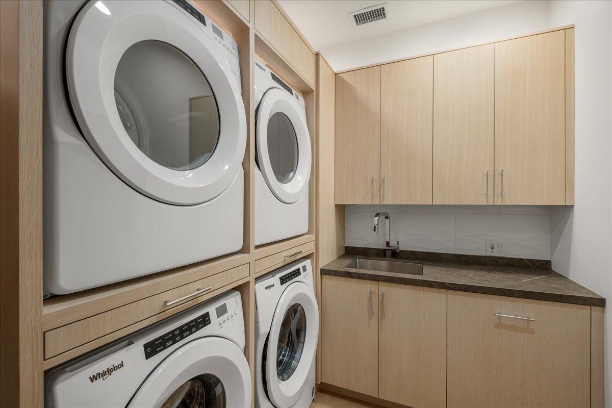 Detail Gallery Image 142 of 200 For 20078 Goetting Ct, Saratoga,  CA 95070 - 6 Beds | 7/4 Baths