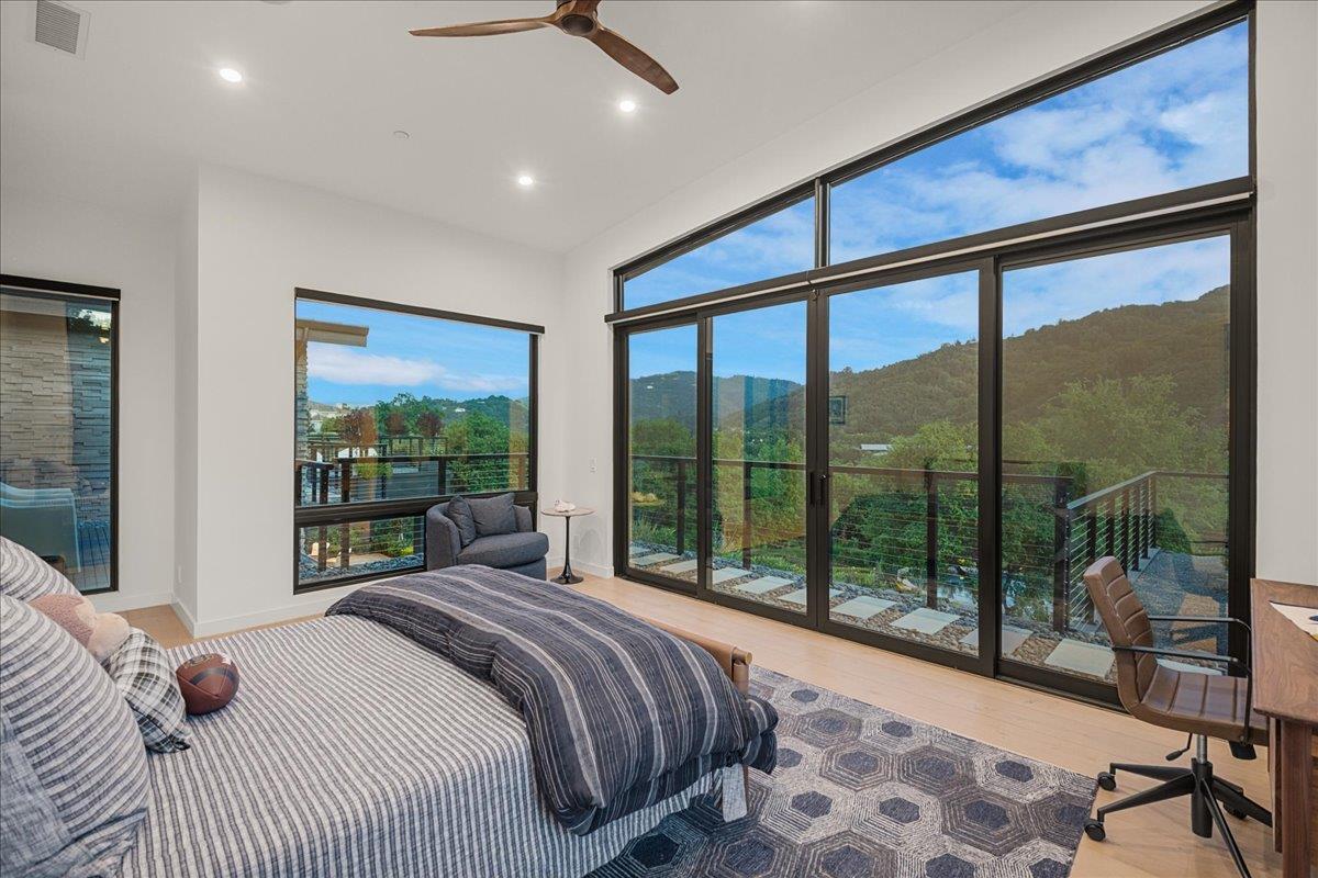 Detail Gallery Image 150 of 200 For 20078 Goetting Ct, Saratoga,  CA 95070 - 6 Beds | 7/4 Baths