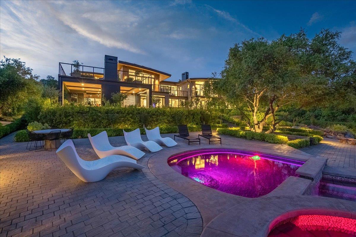 Detail Gallery Image 170 of 200 For 20078 Goetting Ct, Saratoga,  CA 95070 - 6 Beds | 7/4 Baths