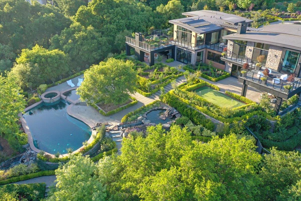 Detail Gallery Image 197 of 200 For 20078 Goetting Ct, Saratoga,  CA 95070 - 6 Beds | 7/4 Baths