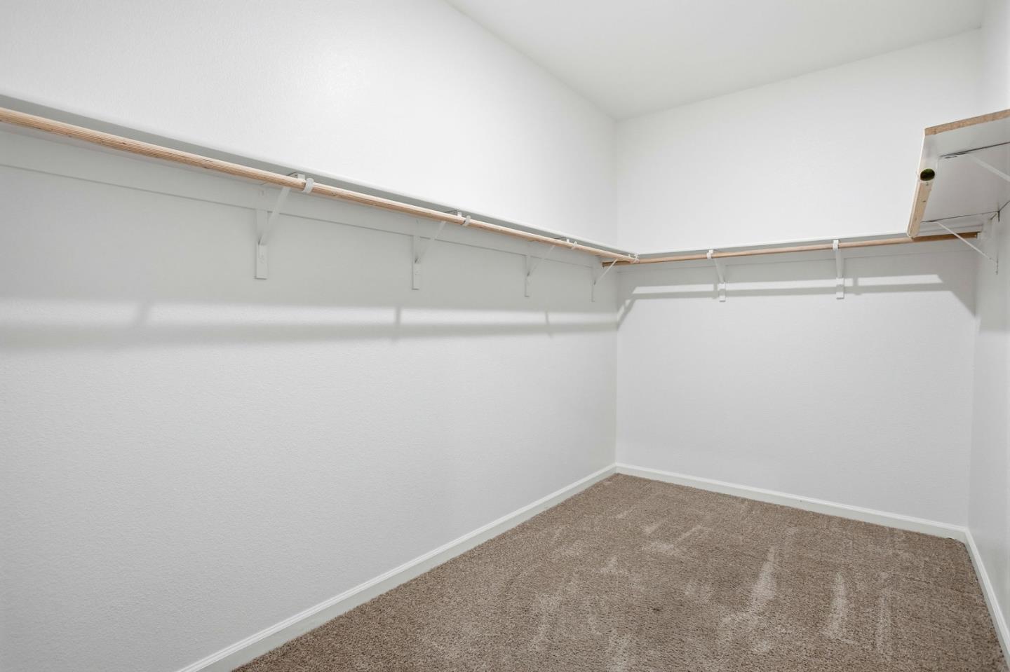 Detail Gallery Image 13 of 22 For 5717 Harcrest Dr, Linda,  CA 95901 - 3 Beds | 2 Baths