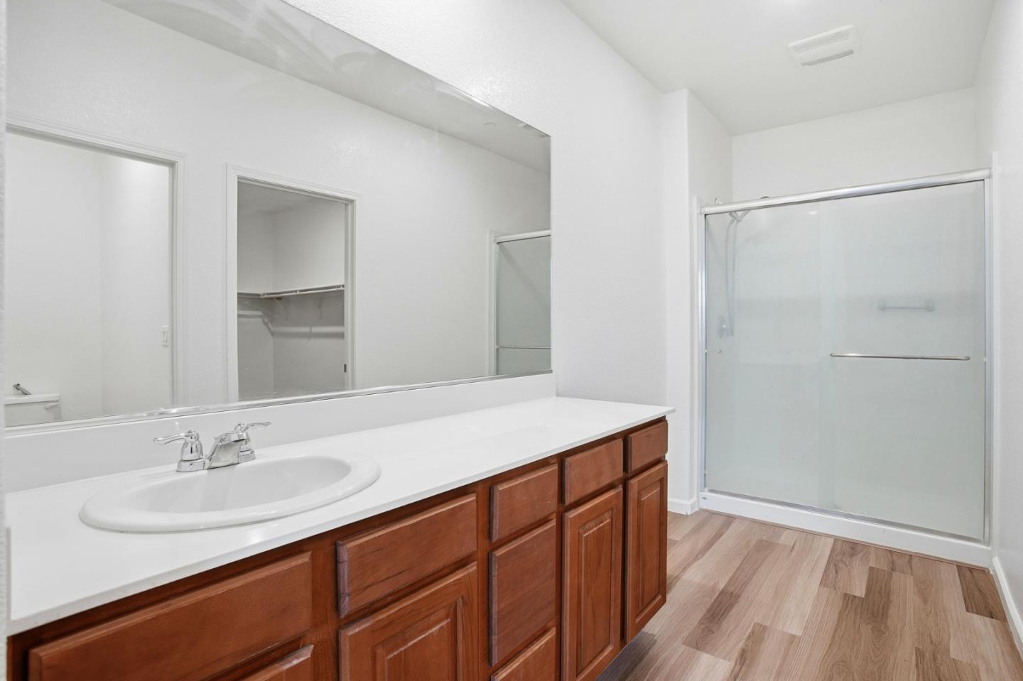 Detail Gallery Image 14 of 22 For 5717 Harcrest Dr, Linda,  CA 95901 - 3 Beds | 2 Baths