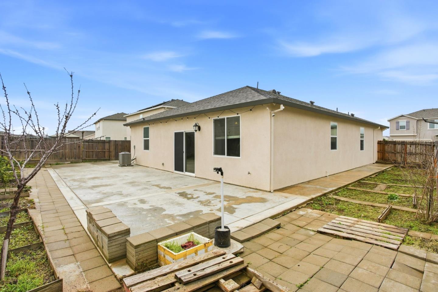 Detail Gallery Image 19 of 22 For 5717 Harcrest Dr, Linda,  CA 95901 - 3 Beds | 2 Baths