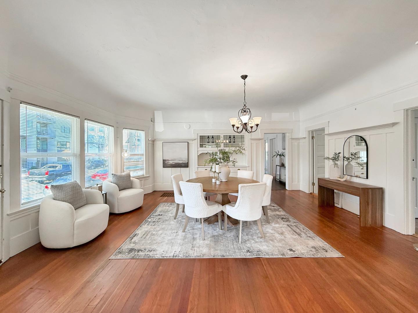 Detail Gallery Image 12 of 61 For 305 E Empire St, San Jose,  CA 95112 - 4 Beds | 2 Baths