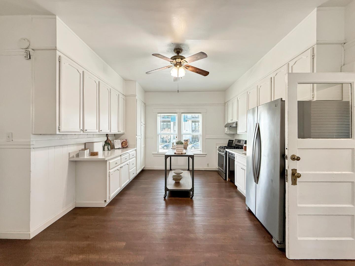 Detail Gallery Image 18 of 61 For 305 E Empire St, San Jose,  CA 95112 - 4 Beds | 2 Baths