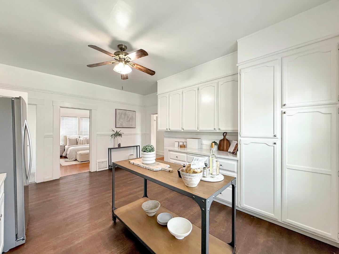 Detail Gallery Image 20 of 61 For 305 E Empire St, San Jose,  CA 95112 - 4 Beds | 2 Baths